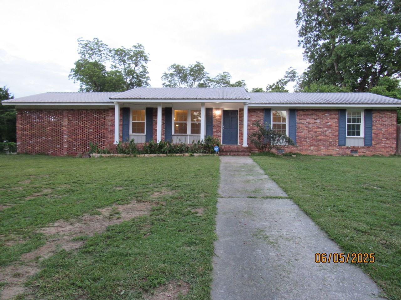 2215 Macy Ave #NA - Photo 2 of 50