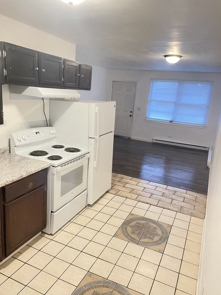 2209 Galilee Ave #1E - Photo 2 of 7