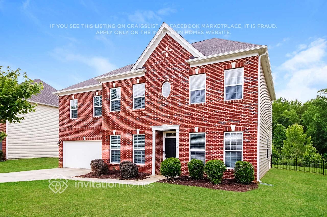 190 Sassafras Rd - Photo 2 of 18