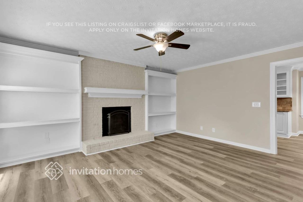 6412 Phillips Pl - Photo 2 of 23