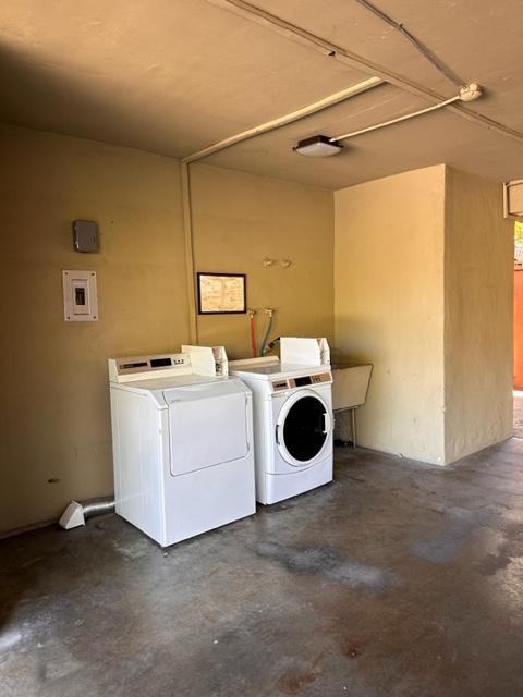 Fourth Circle - Photo 2 of 2