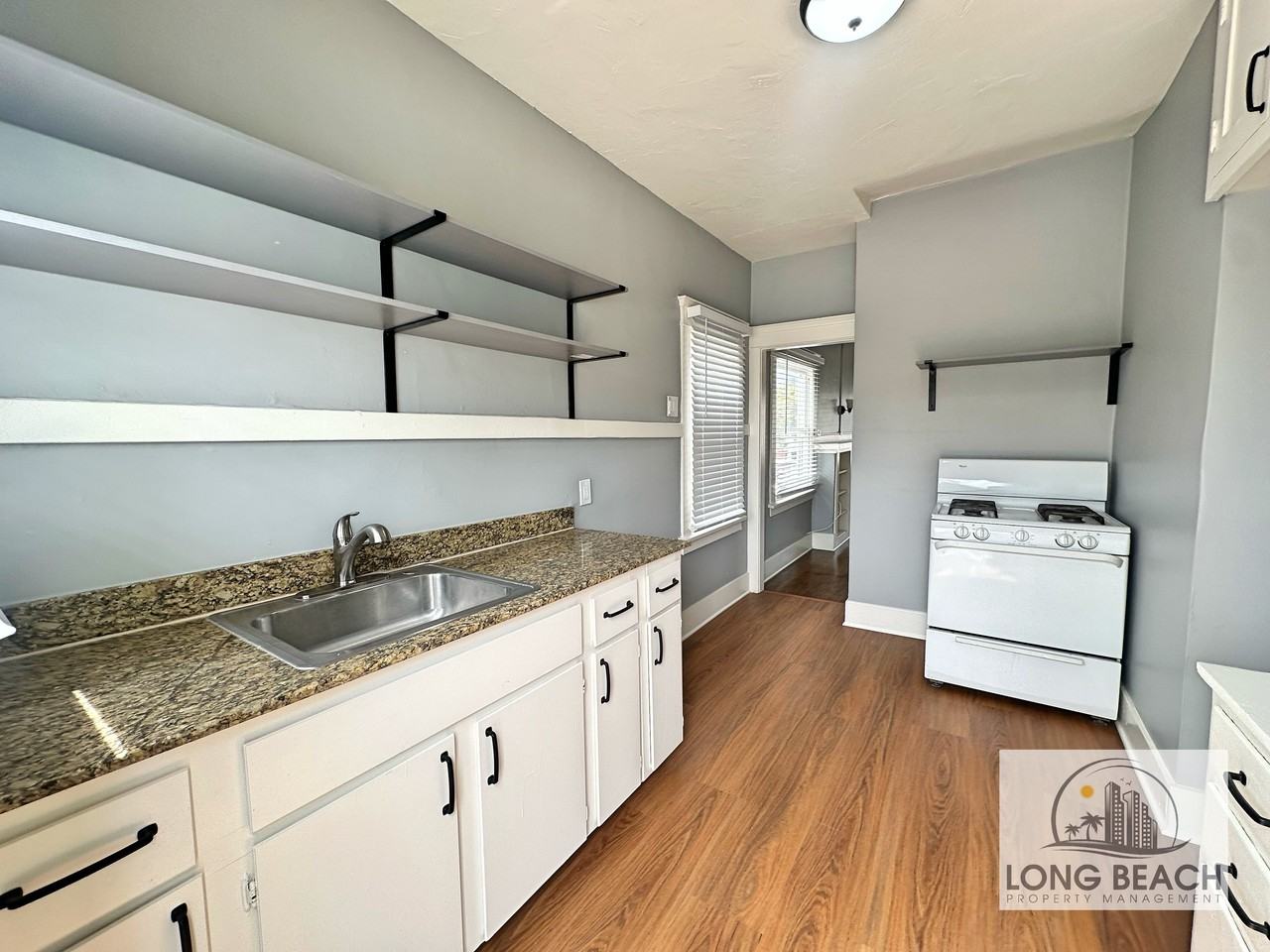 228 Gaviota Avenue - Photo 5 of 9