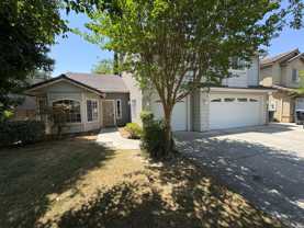 703 W Russell Ave - Photo 1 of 1