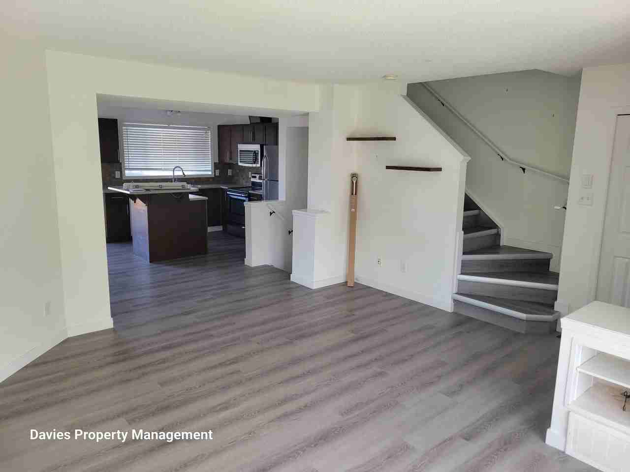 6041 214 St Nw #1 - Photo 5 of 36