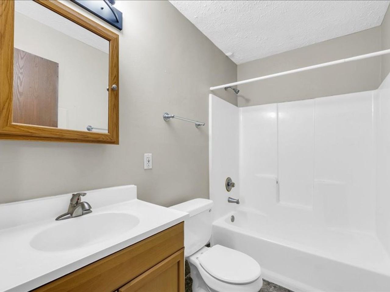 112 W. Raab Road - Photo 7 of 17