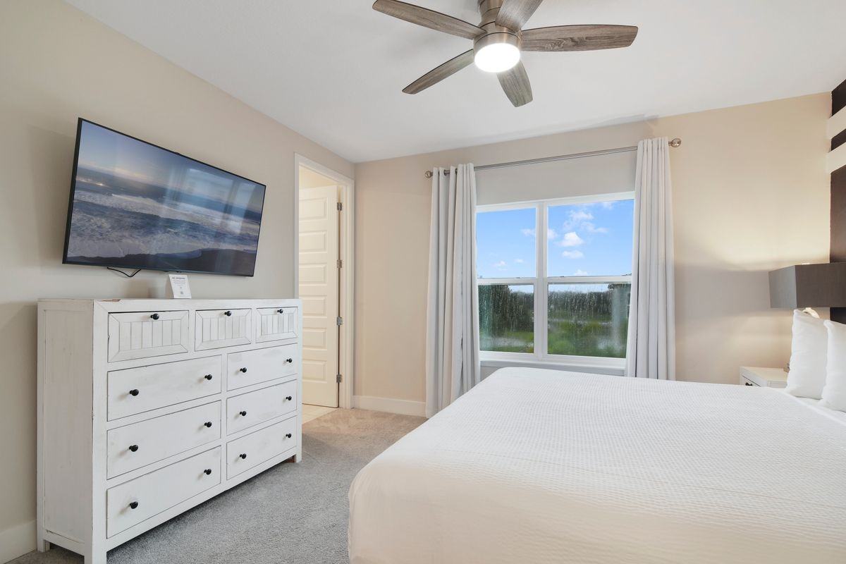 7925 Draw St - Photo 3 of 29