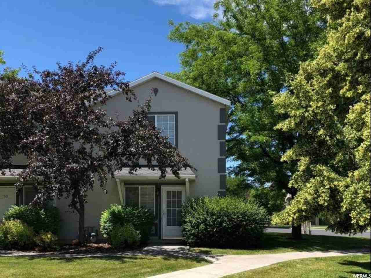 29 Somerset Pl - Photo 2 of 23