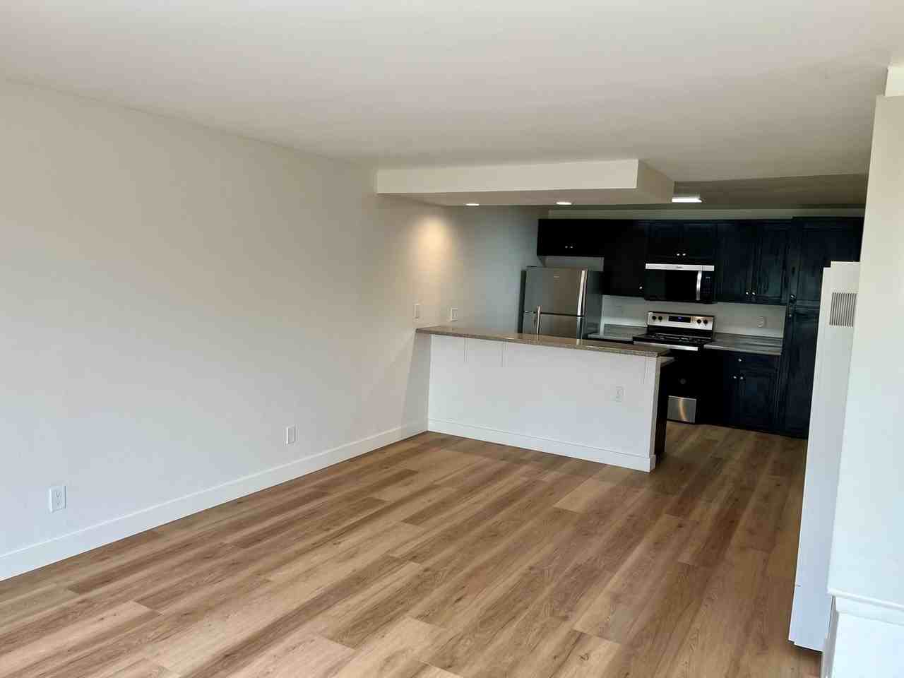 5104 Cape May Ave #5106 - Photo 2 of 21