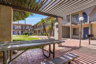900 N Country Club Dr - Photo 1 of 1