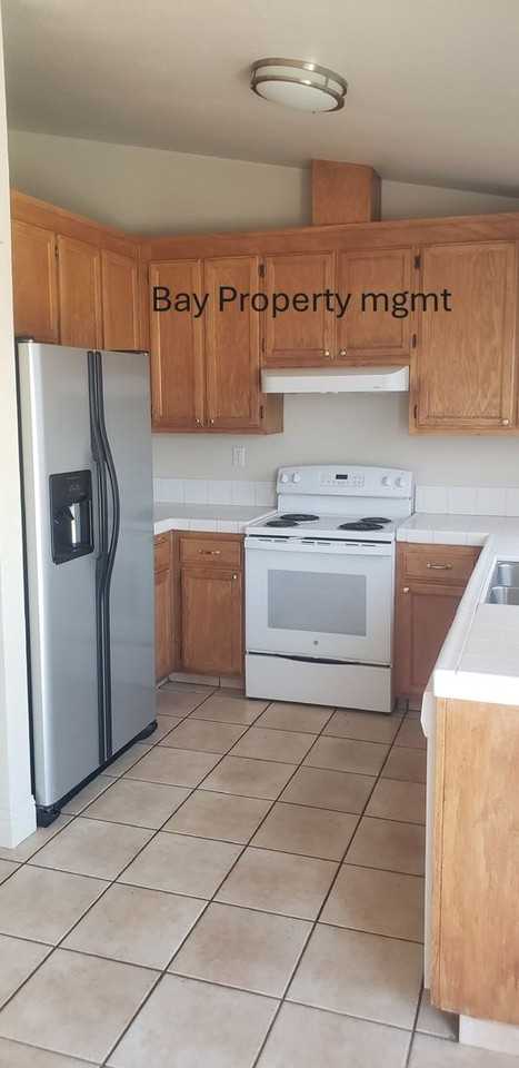 549 Desert Star Ct - Photo 3 of 11