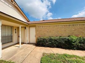 416 Greenlawn Blvd - Photo 1 of 1