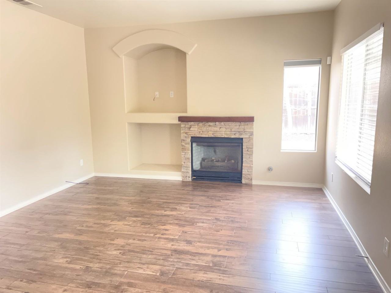 26422 Saint Michel Ln - Photo 4 of 20