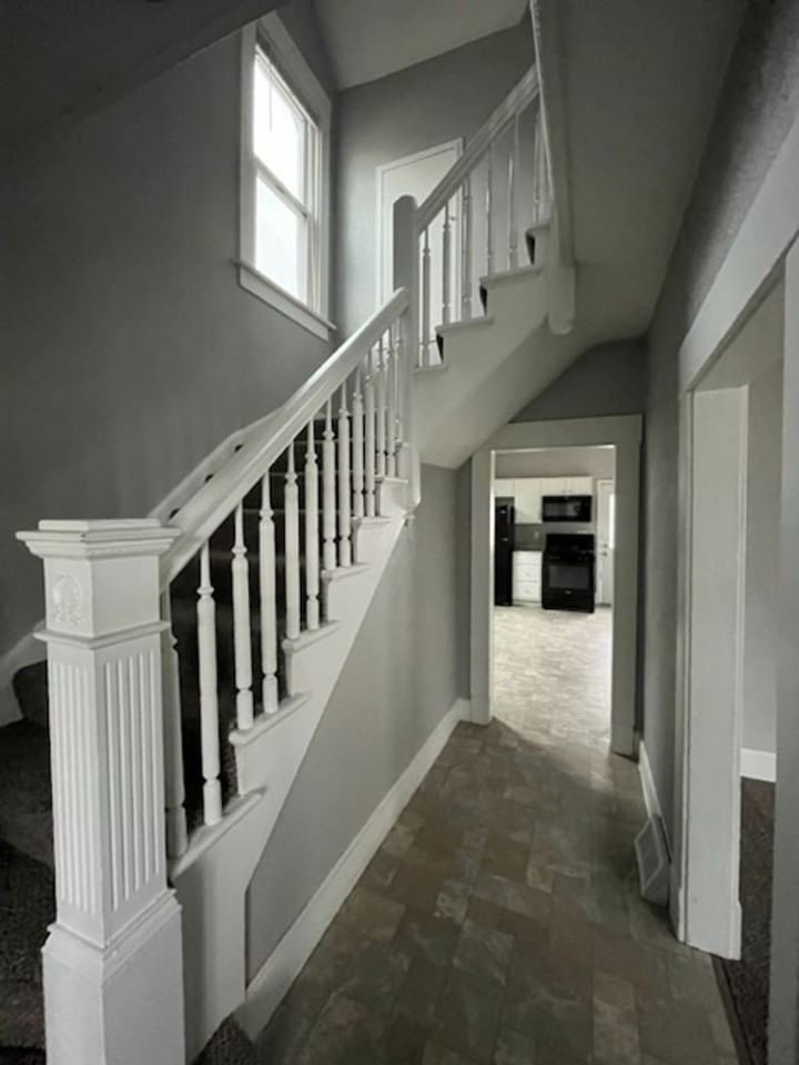 307 S Lincoln Ave - Photo 3 of 16