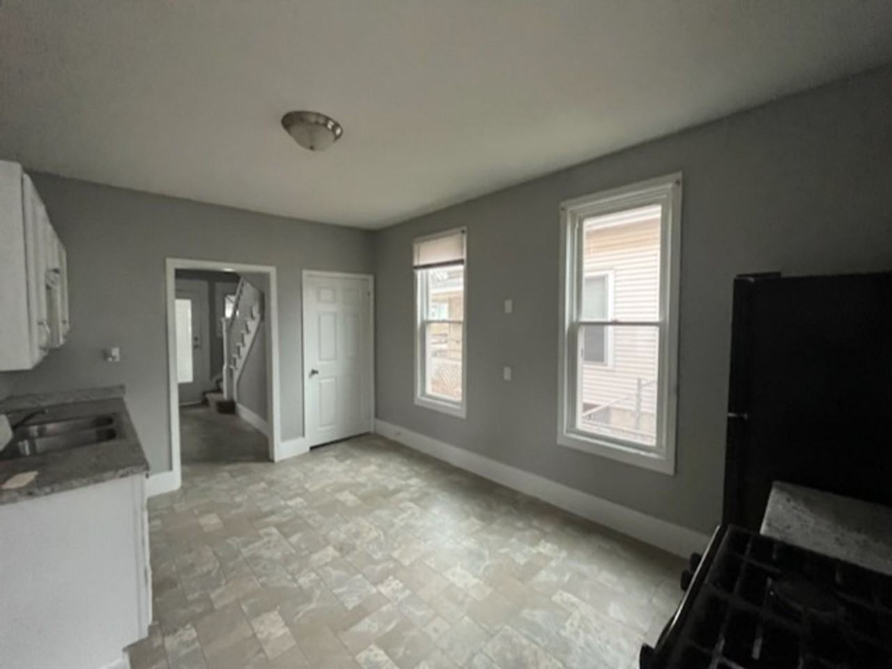 307 S Lincoln Ave - Photo 4 of 16