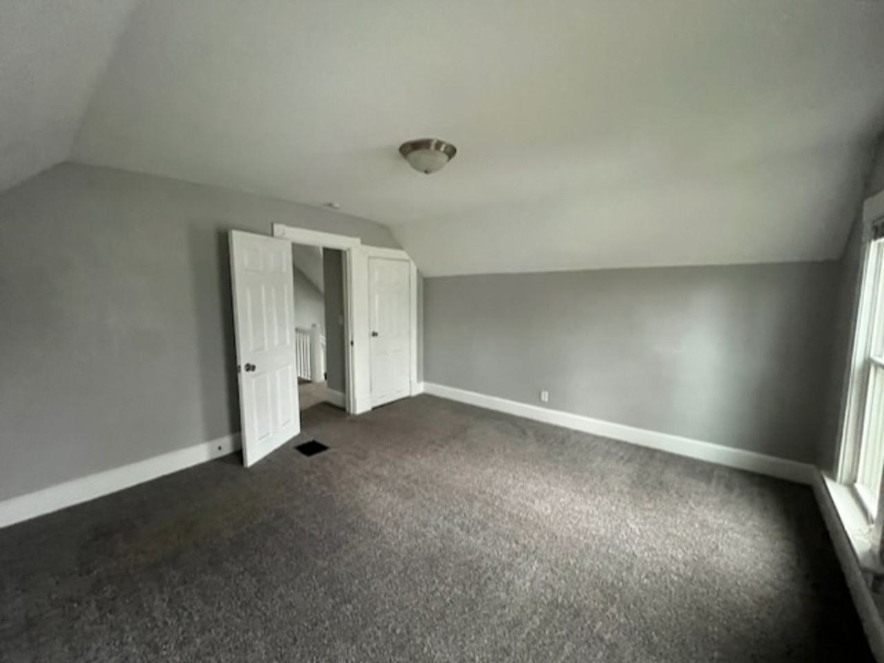 307 S Lincoln Ave - Photo 7 of 16
