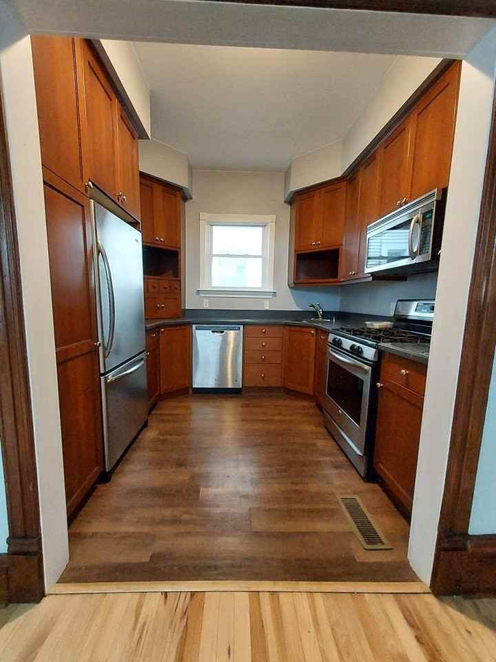 3406 Blaisdell Ave - Photo 5 of 8