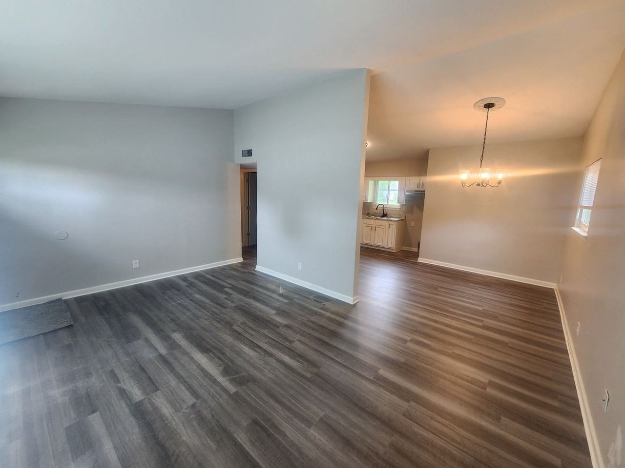 13217 Forge Cir - Photo 7 of 25