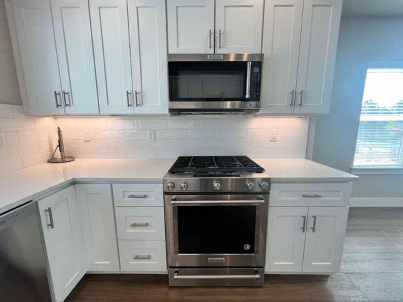 2755 Sw Greens Blvd - Photo 7 of 18