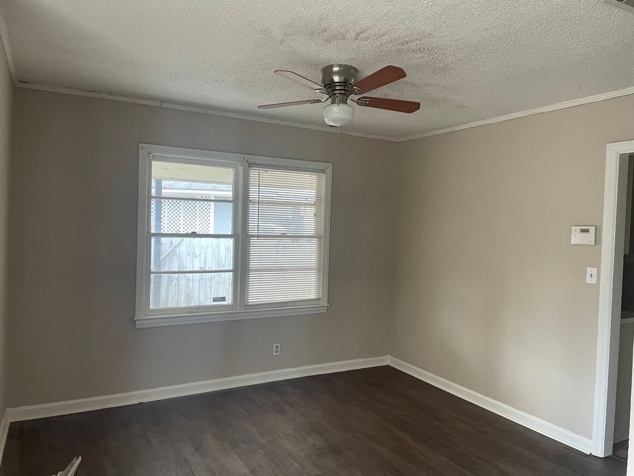 104 Holloway Dr - Photo 5 of 5