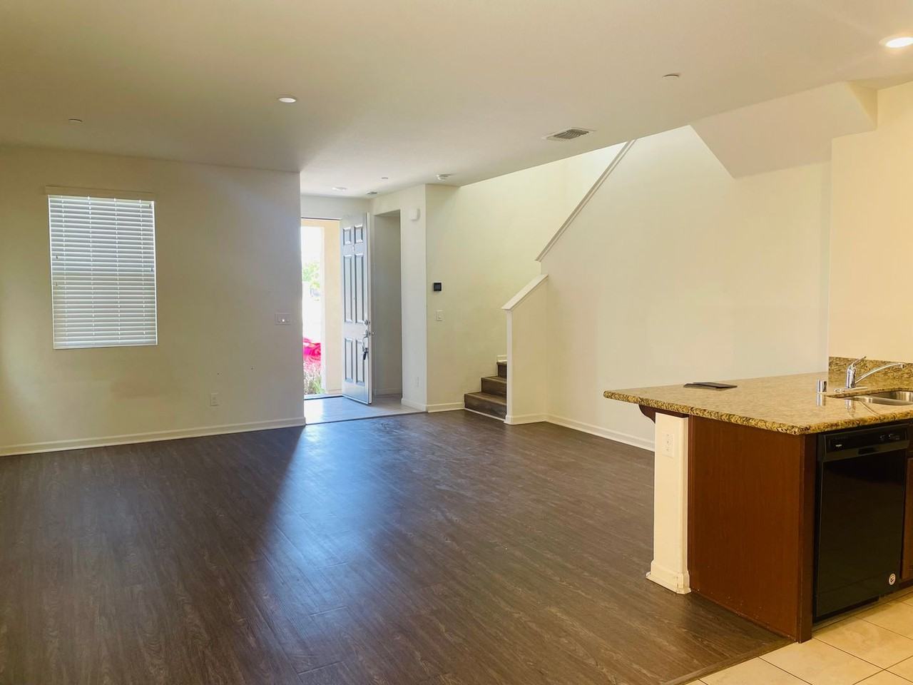 2912 Portage Way - Photo 3 of 10