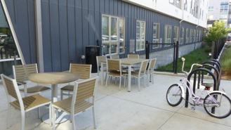 201 S Cherokee St - Photo 1 of 1