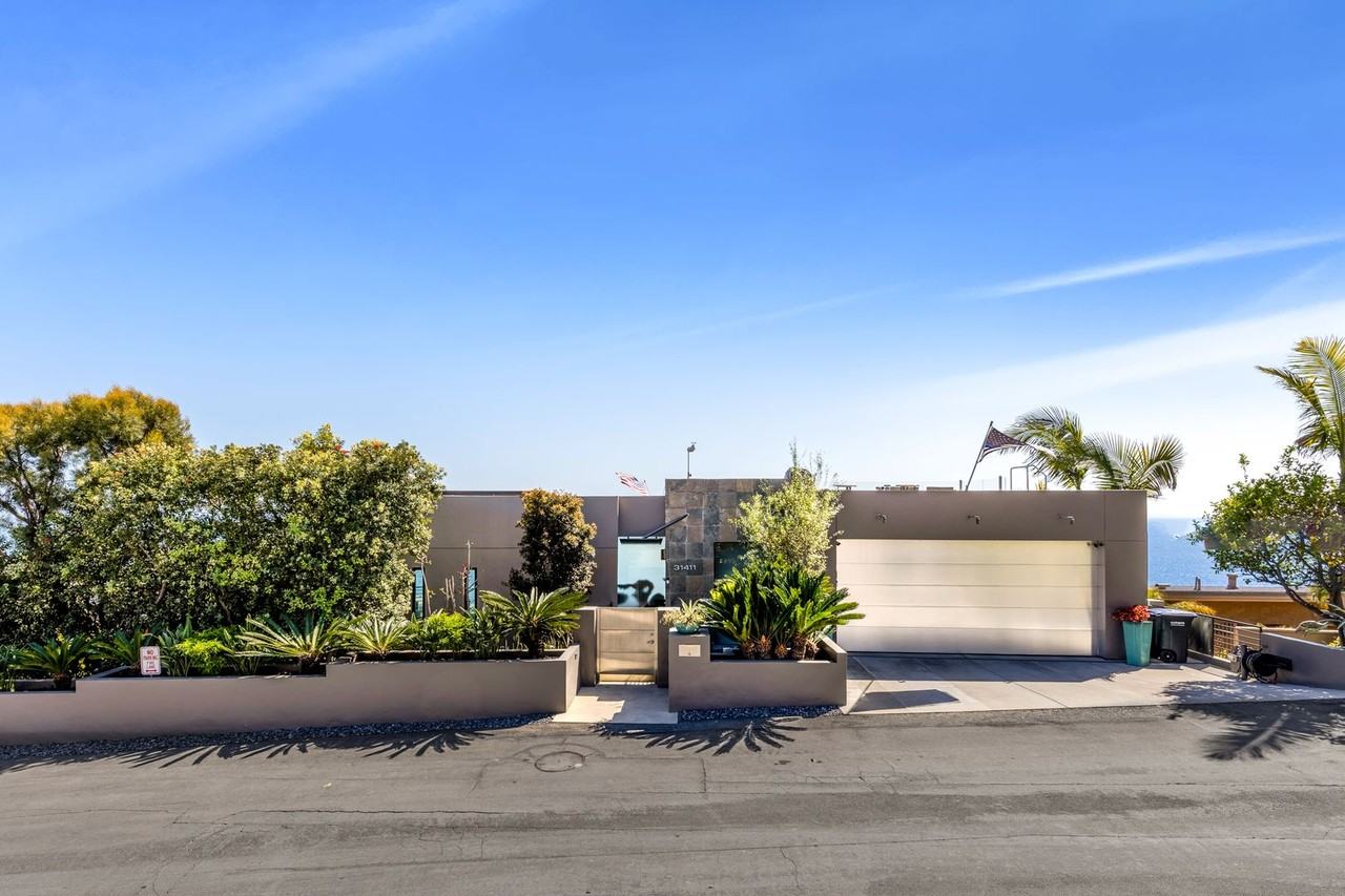 31411 Ceanothus Dr - Photo 2 of 50