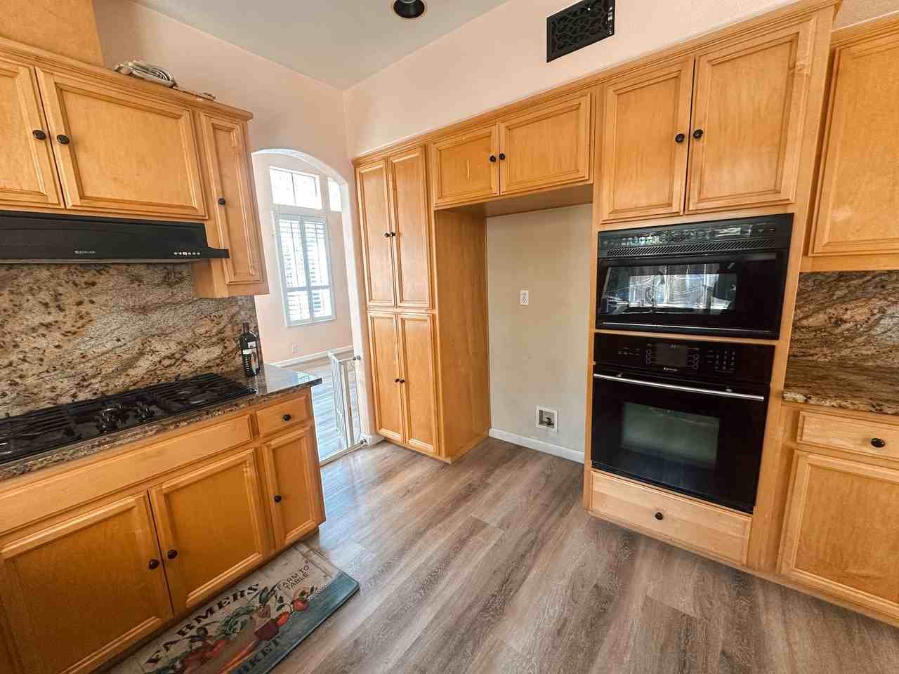 3718 Angus Way - Photo 7 of 22