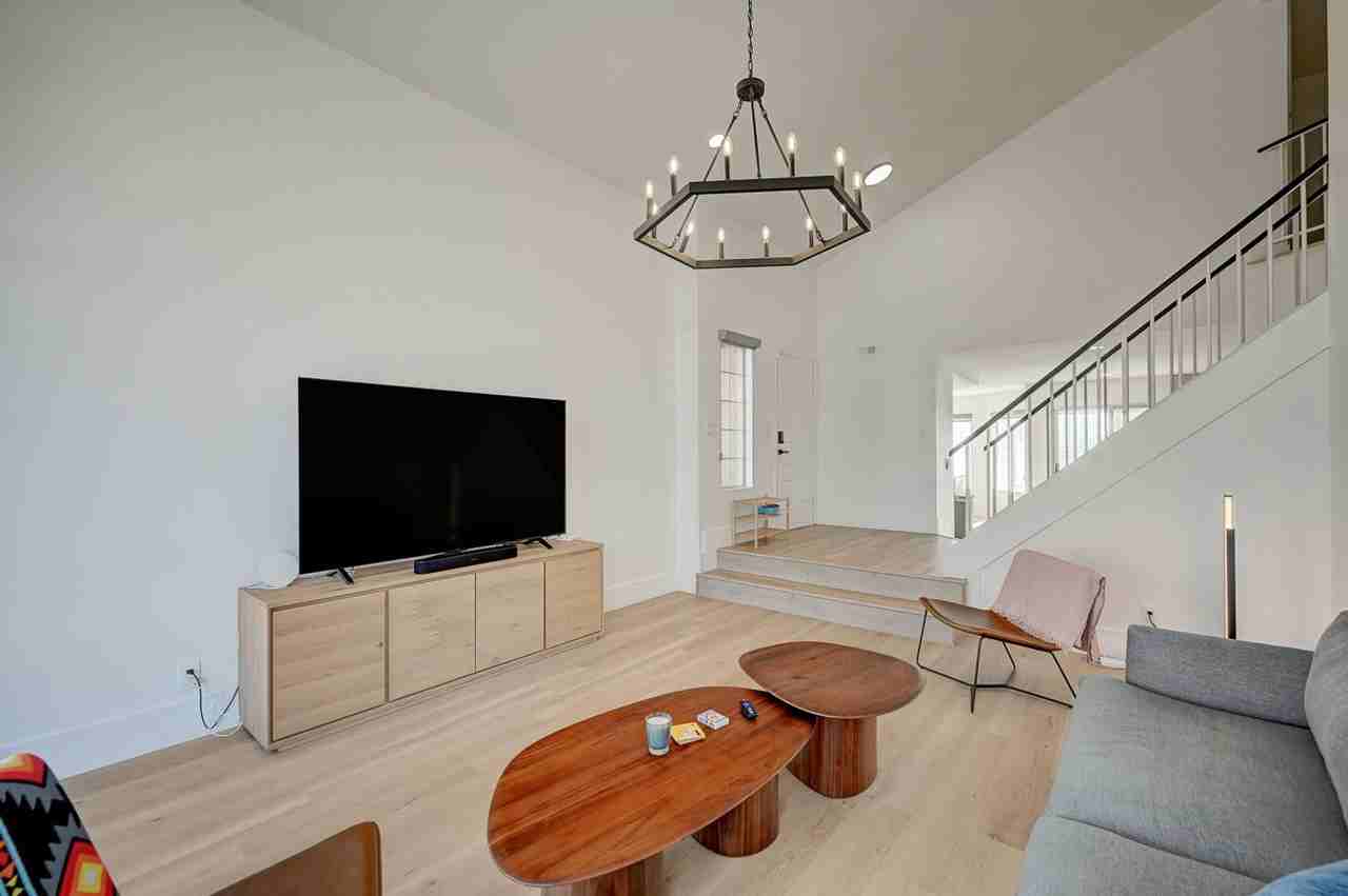 3200 Ivory Coast Dr - Photo 7 of 43