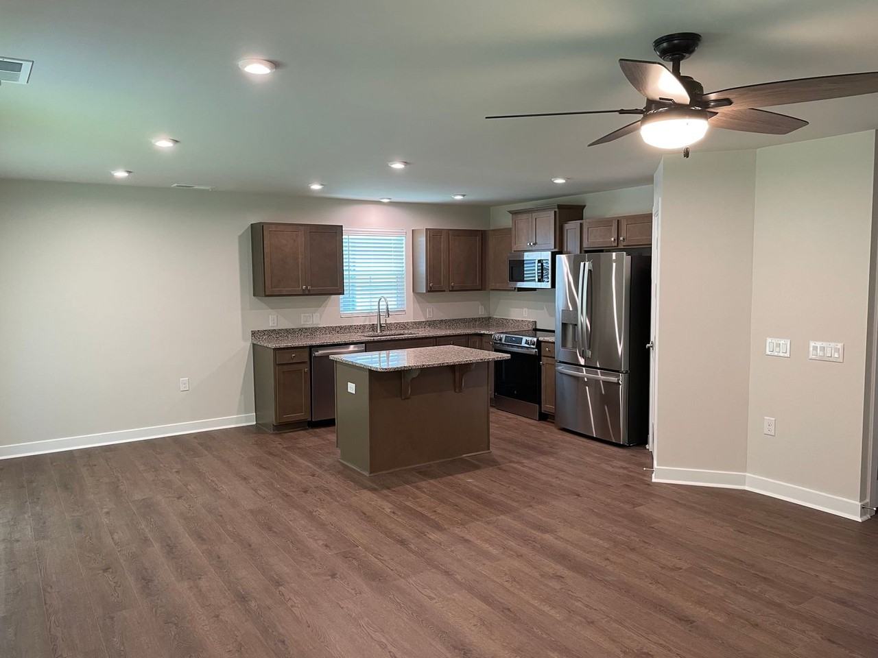 1324 Nora Ct Nw - Photo 2 of 30