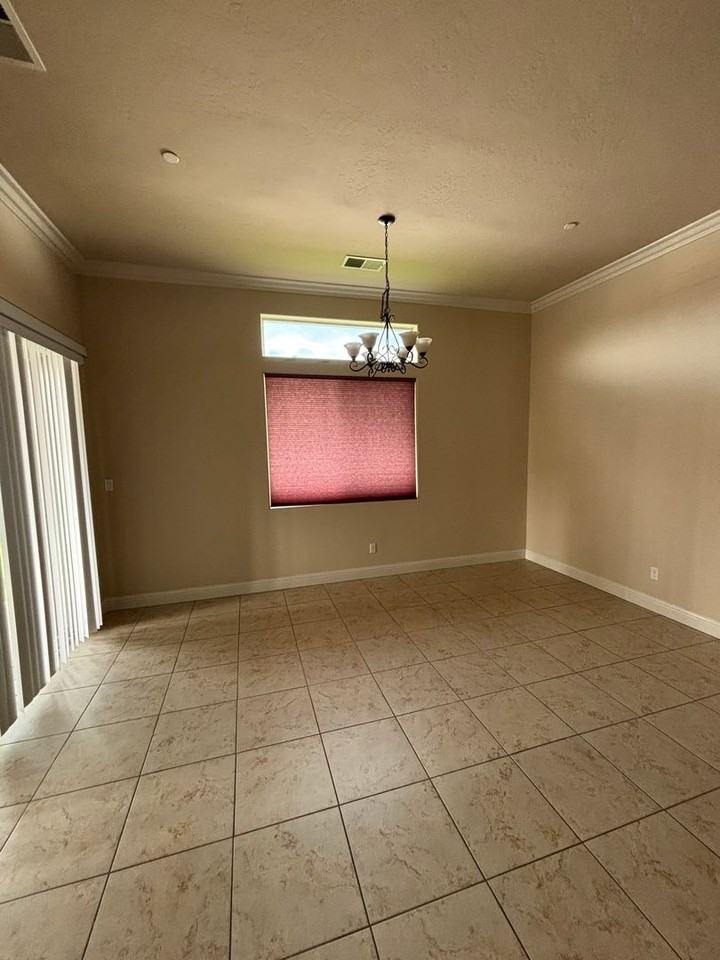 14504 Yellow Lupine Dr - Photo 5 of 10