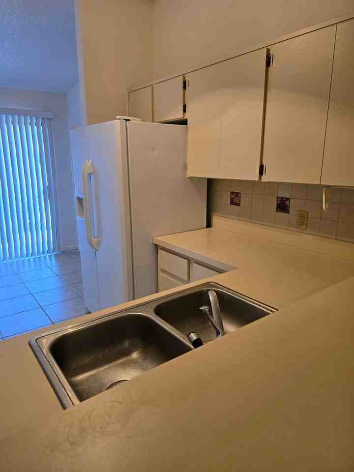 1200 Tamiami Ln - Photo 6 of 14