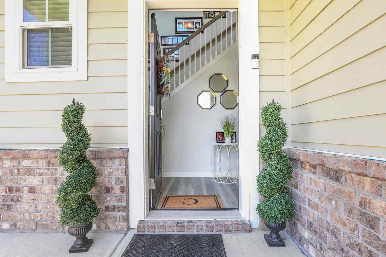 117 Mettler Loop - Photo 2 of 27