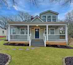 215 Rice St - Photo 1 of 1