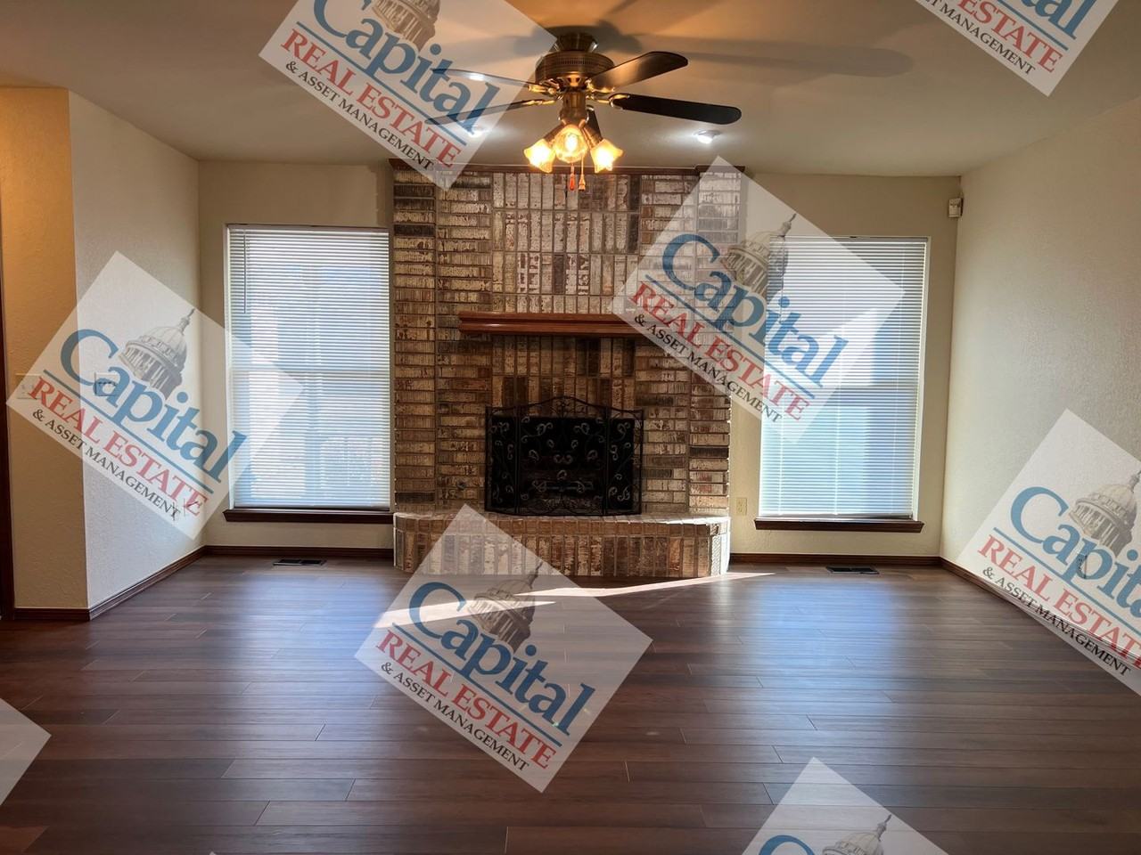 3709 Windscape Ct - Photo 2 of 33