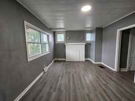 featured image of 1716 Amanda Avenue