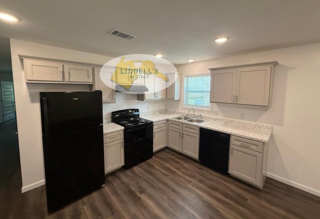 708 S 7th St - Photo 4 of 16