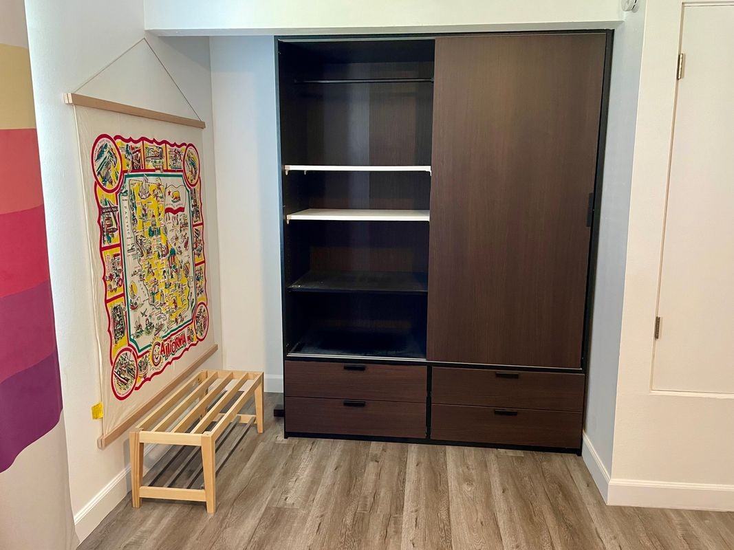 5726 Ferber St - Photo 3 of 16