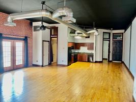 featured image of 115 E Tyler St