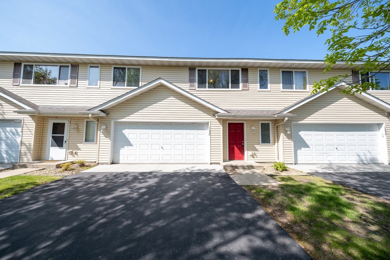 1254 Willow Trl #1 - Photo 2 of 18