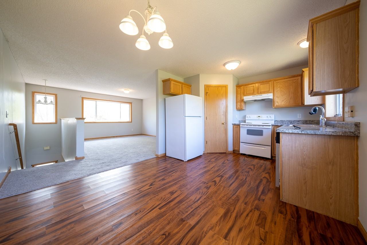 1254 Willow Trl #1 - Photo 3 of 18