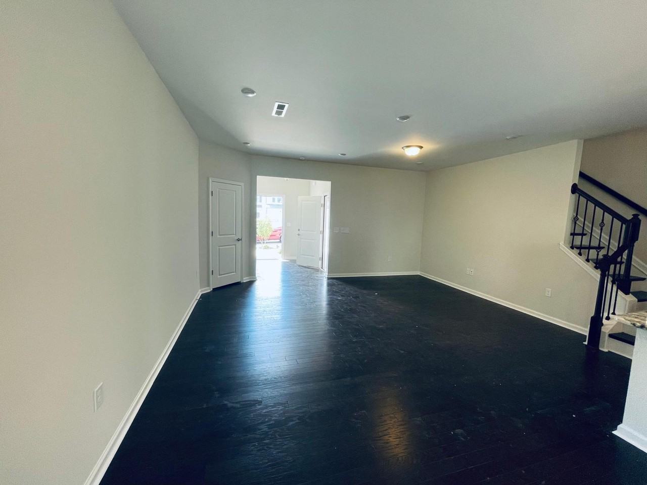 1525 Smoky Mountains St #1 - Photo 4 of 18