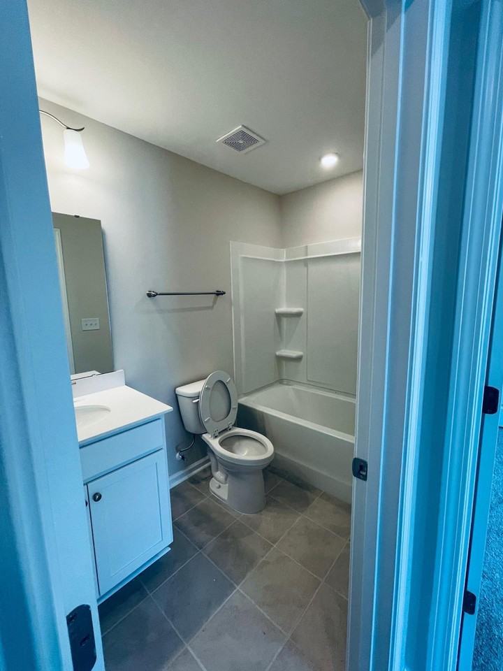 1525 Smoky Mountains St #1 - Photo 6 of 18