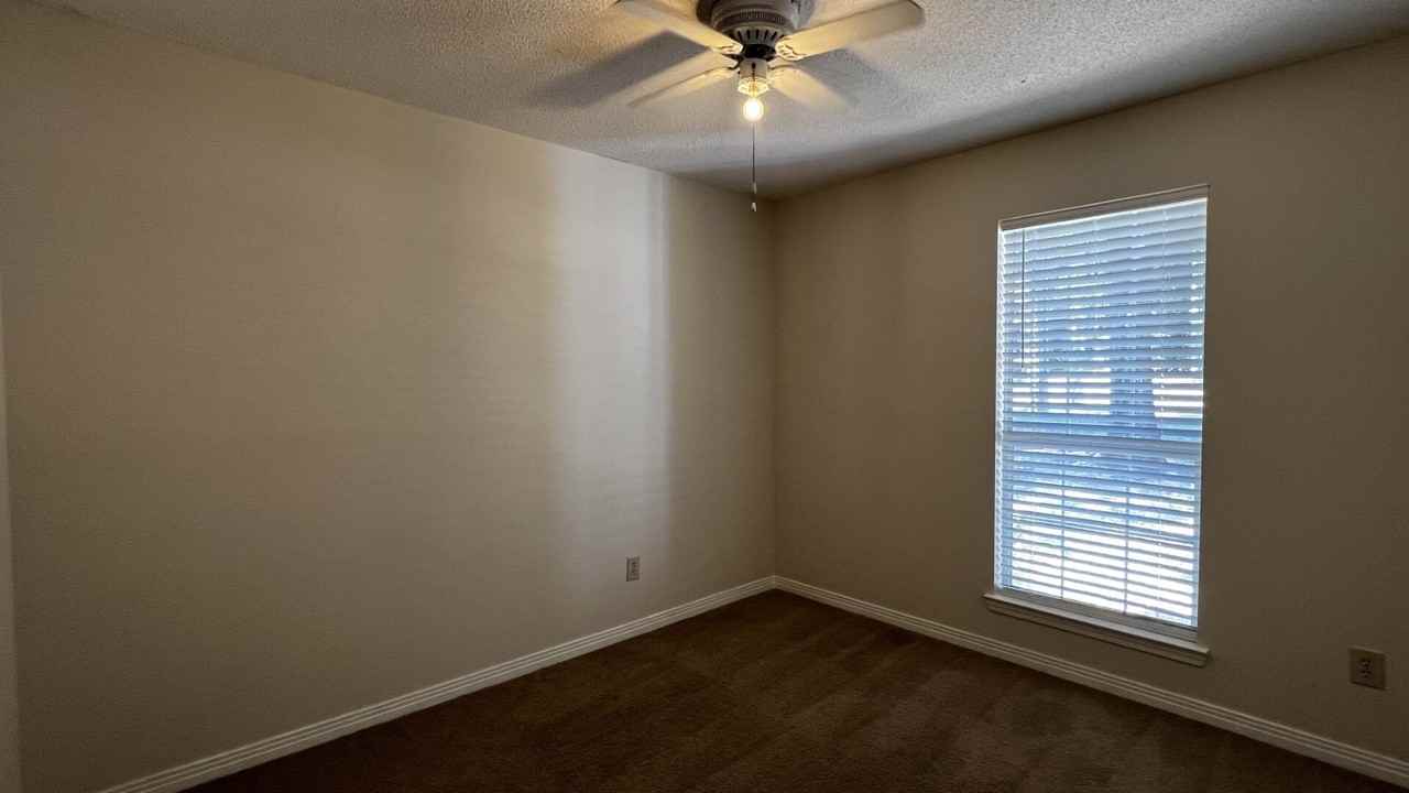 113 Georgia Avenue - Photo 2 of 47