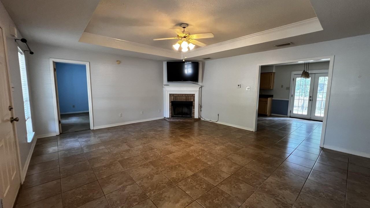 113 Georgia Avenue - Photo 6 of 47