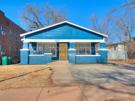 featured image of 421 Nw 25th St