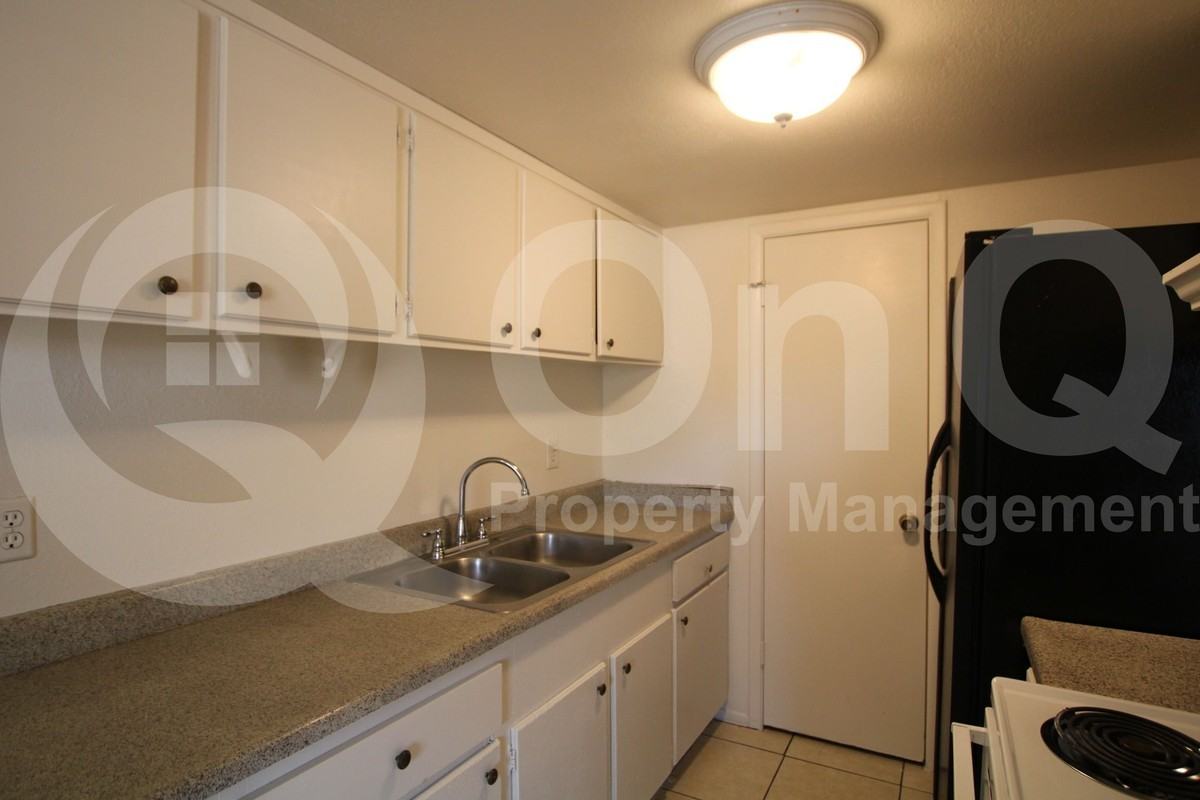 4227 N 68th Dr #467 - Photo 3 of 28