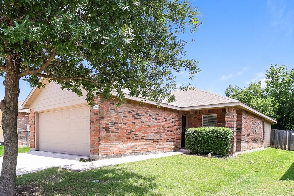 9036 Sun Haven Way - Photo 3 of 16