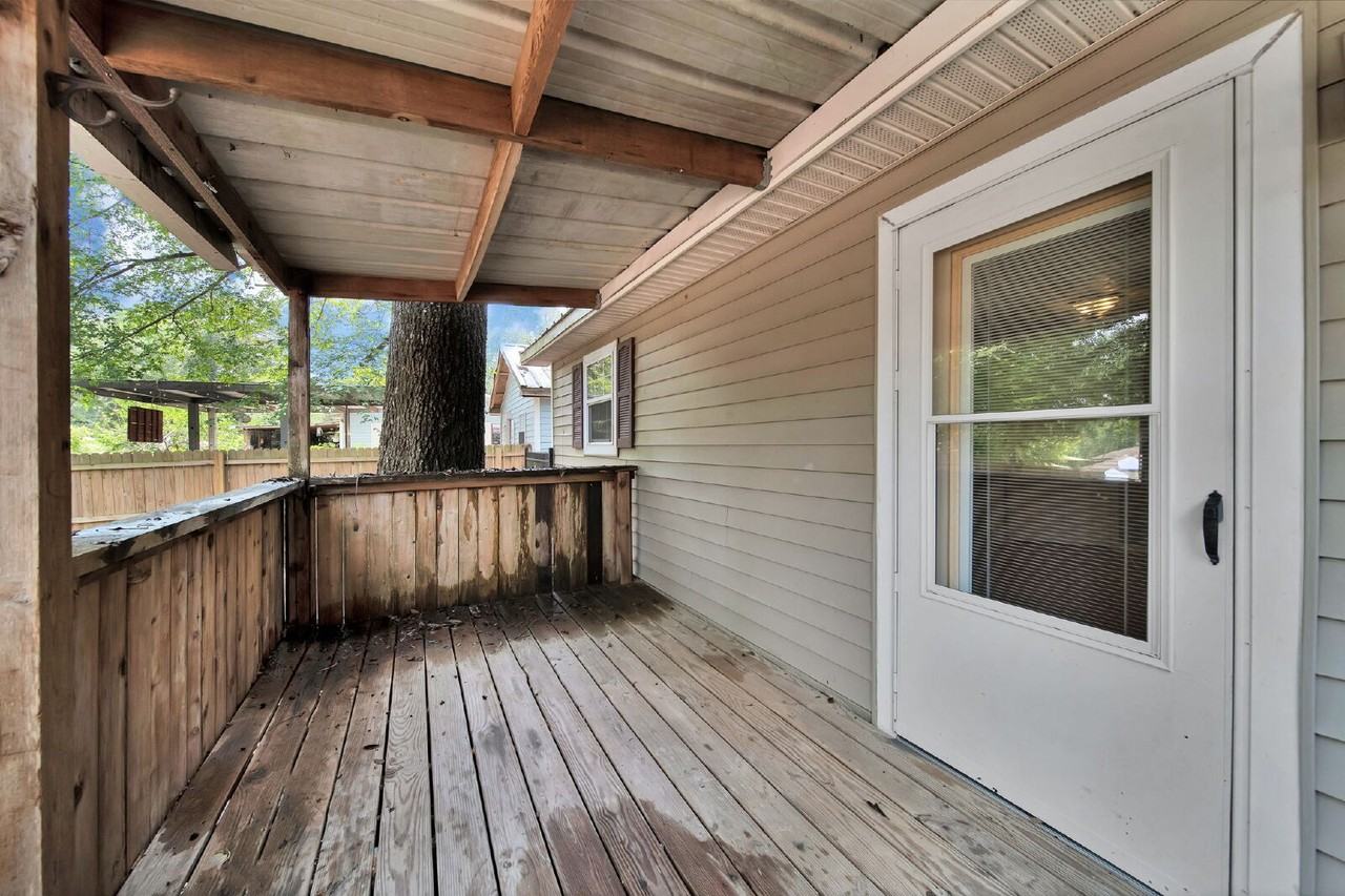 422 Pimmit Hill Run - Photo 2 of 14