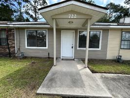 featured image of 722 Sharon St