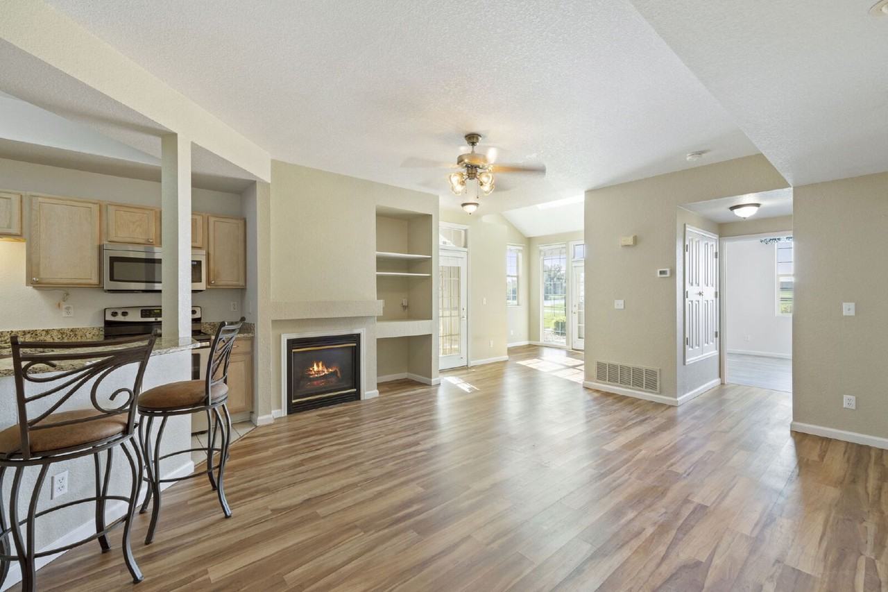 3076 W Prentice Ave #L - Photo 7 of 27